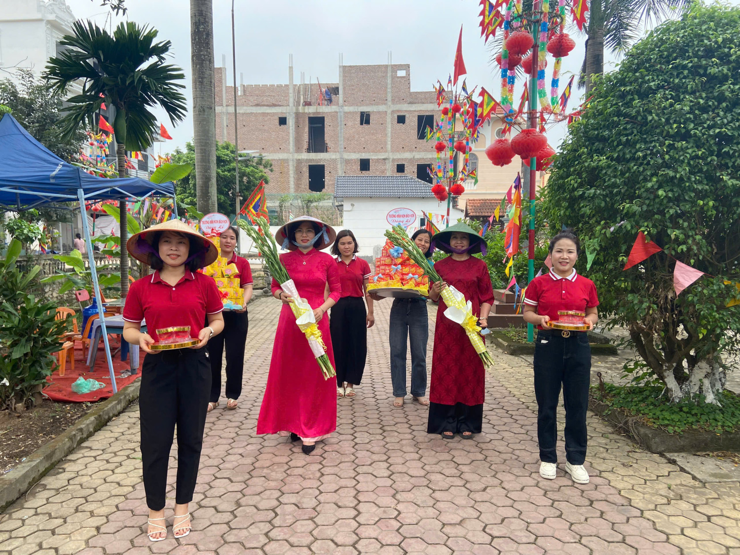 CBGVNV dâng lễ tại Đình Kỳ Thuỷ